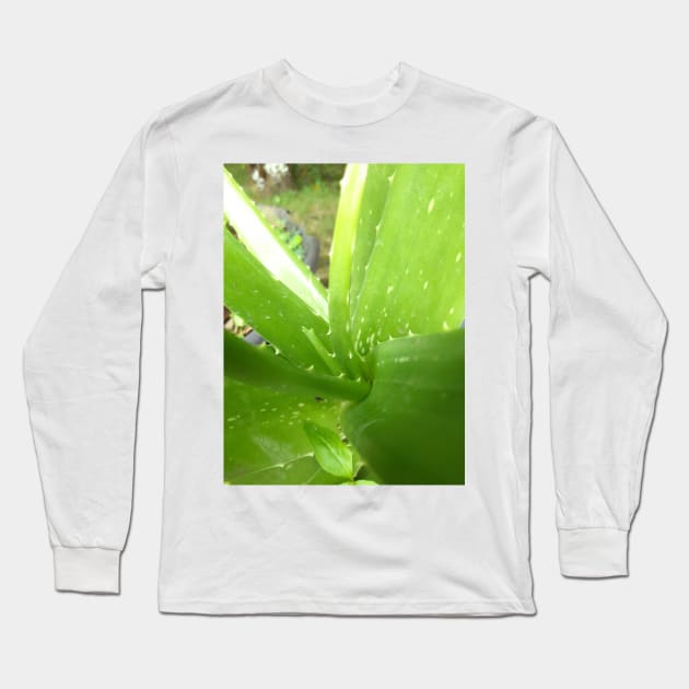 Aloe vera Long Sleeve T-Shirt by sokileri999